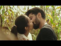 Dirty Hari - First Kissing Scene of Simrat Kaur